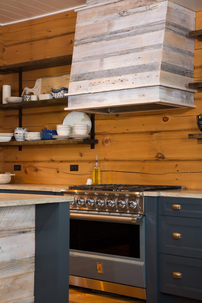 Custom wooden range hood | Muskoka kitchen renovation